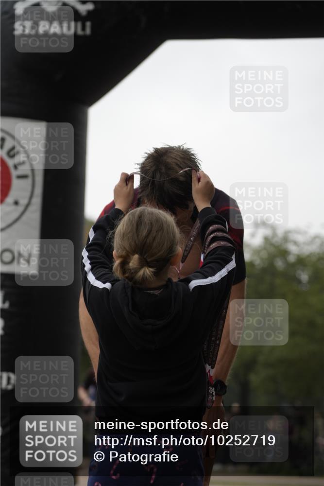 13.09.2026 - Stadtparktriathlon Patografie http://msf.ph/oto/10252719 13.09.2026 09:41:39 Ziel 56, 57, 71 meine-sportfotos.de
