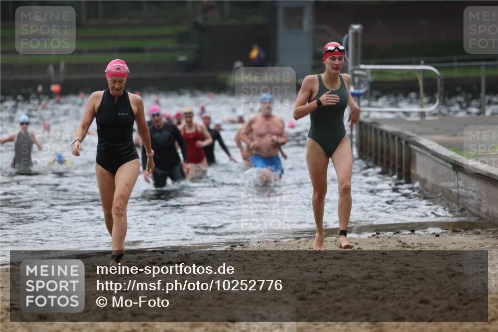 13.09.2026 - Stadtparktriathlon Mo-Foto http://msf.ph/oto/10252776 13.09.2026 09:49:13 Schwimmen 221, 230, 249, 270, 283, 328 meine-sportfotos.de