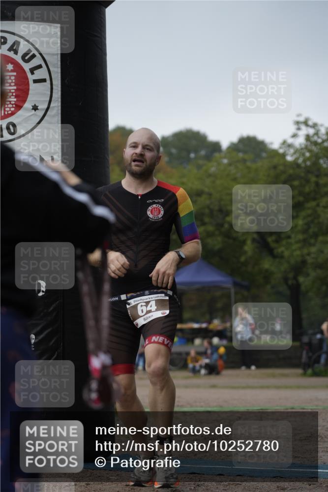 13.09.2026 - Stadtparktriathlon Patografie http://msf.ph/oto/10252780 13.09.2026 09:43:20 Ziel 64 meine-sportfotos.de