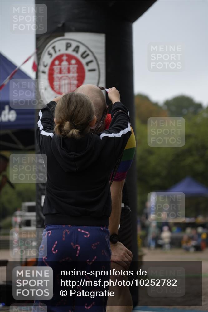 13.09.2026 - Stadtparktriathlon Patografie http://msf.ph/oto/10252782 13.09.2026 09:43:22 Ziel 64 meine-sportfotos.de