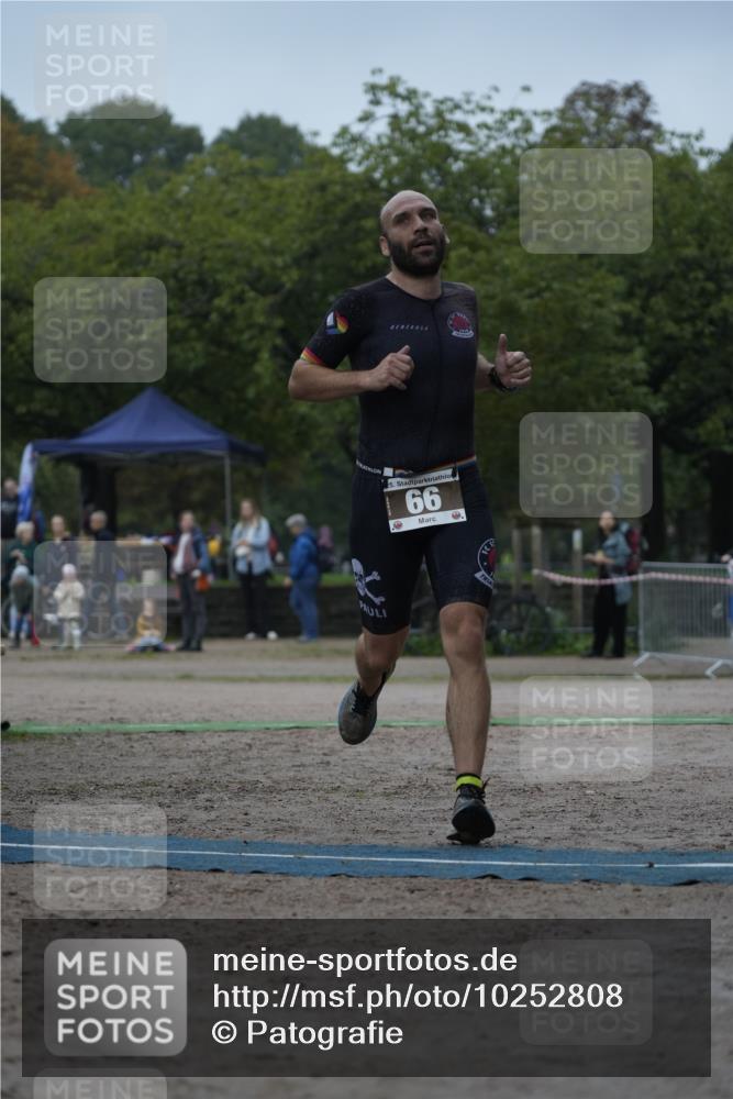 13.09.2026 - Stadtparktriathlon Patografie http://msf.ph/oto/10252808 13.09.2026 09:44:17 Ziel 66 meine-sportfotos.de