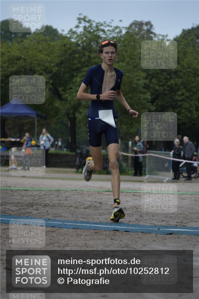 13.09.2026 - Stadtparktriathlon Patografie http://msf.ph/oto/10252812 13.09.2026 09:44:52 Ziel 45 meine-sportfotos.de