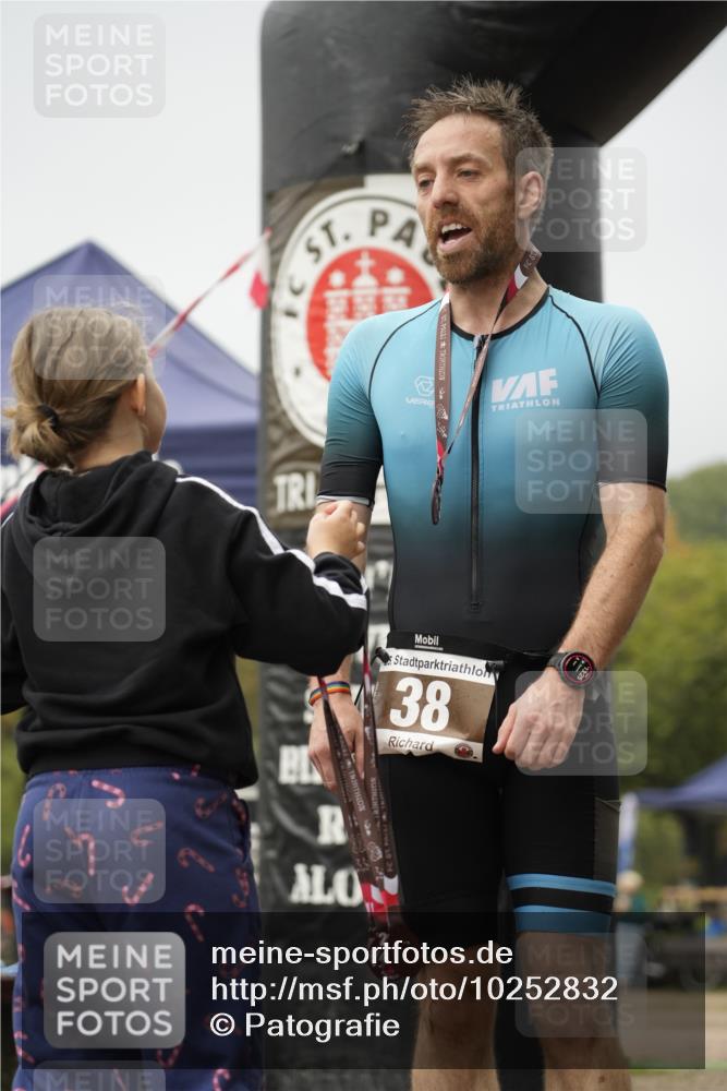 13.09.2026 - Stadtparktriathlon Patografie http://msf.ph/oto/10252832 13.09.2026 09:47:46 Ziel 38 meine-sportfotos.de