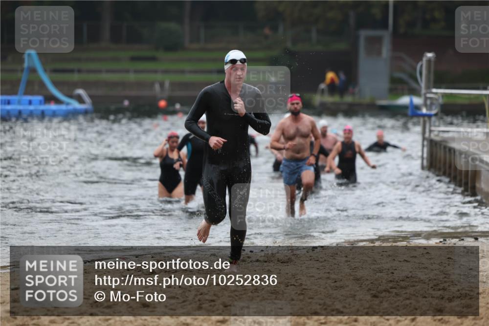 13.09.2026 - Stadtparktriathlon Mo-Foto http://msf.ph/oto/10252836 13.09.2026 09:49:34 Schwimmen 210, 216, 232, 257, 268, 281, 298, 317, 320, 334, 335 meine-sportfotos.de