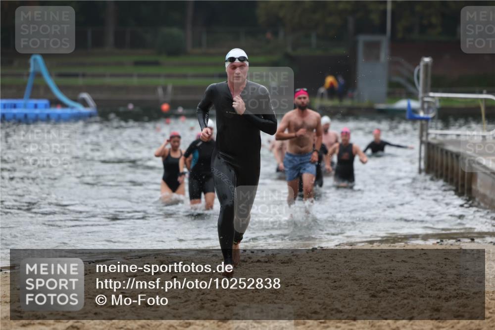 13.09.2026 - Stadtparktriathlon Mo-Foto http://msf.ph/oto/10252838 13.09.2026 09:49:34 Schwimmen 210, 216, 232, 257, 268, 281, 298, 317, 320, 334, 335 meine-sportfotos.de