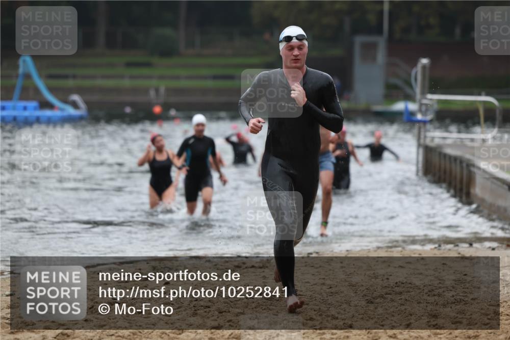 13.09.2026 - Stadtparktriathlon Mo-Foto http://msf.ph/oto/10252841 13.09.2026 09:49:35 Schwimmen 210, 216, 232, 257, 268, 281, 298, 317, 320, 334, 335 meine-sportfotos.de