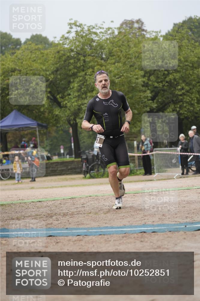 13.09.2026 - Stadtparktriathlon Patografie http://msf.ph/oto/10252851 13.09.2026 09:48:33 Ziel 11 meine-sportfotos.de
