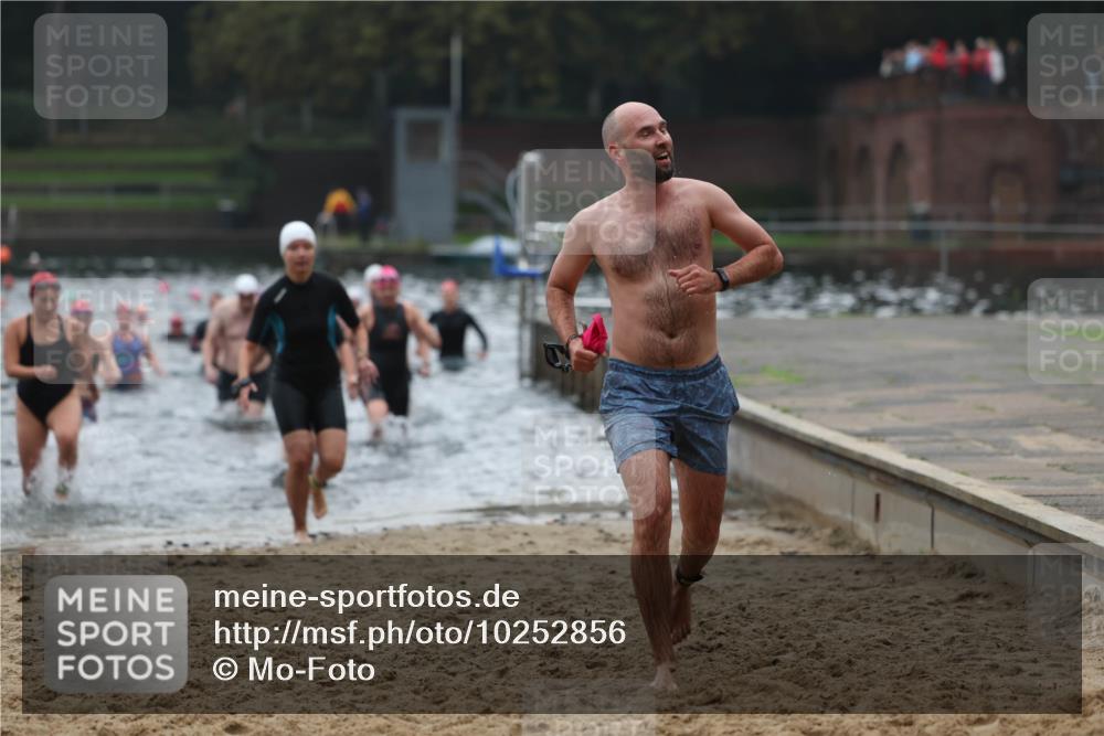 13.09.2026 - Stadtparktriathlon Mo-Foto http://msf.ph/oto/10252856 13.09.2026 09:49:38 Schwimmen 210, 216, 232, 253, 257, 268, 281, 309, 317, 320, 334, 335 meine-sportfotos.de