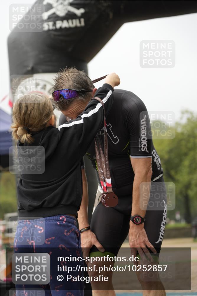 13.09.2026 - Stadtparktriathlon Patografie http://msf.ph/oto/10252857 13.09.2026 09:48:36 Ziel 11 meine-sportfotos.de