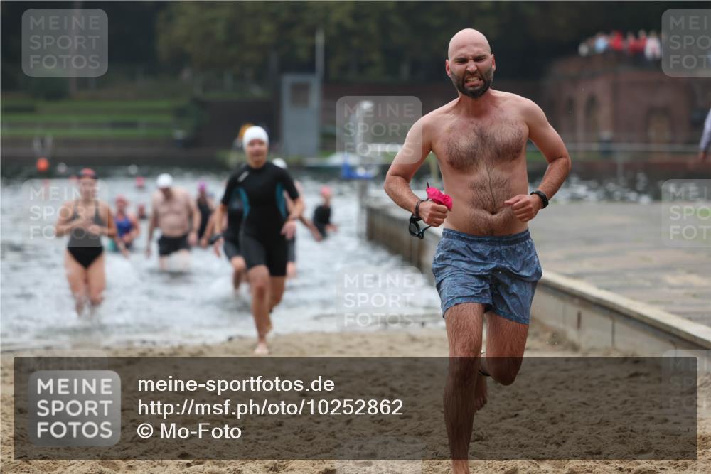 13.09.2026 - Stadtparktriathlon Mo-Foto http://msf.ph/oto/10252862 13.09.2026 09:49:39 Schwimmen 210, 216, 232, 237, 253, 257, 268, 309, 317, 320, 334, 335 meine-sportfotos.de