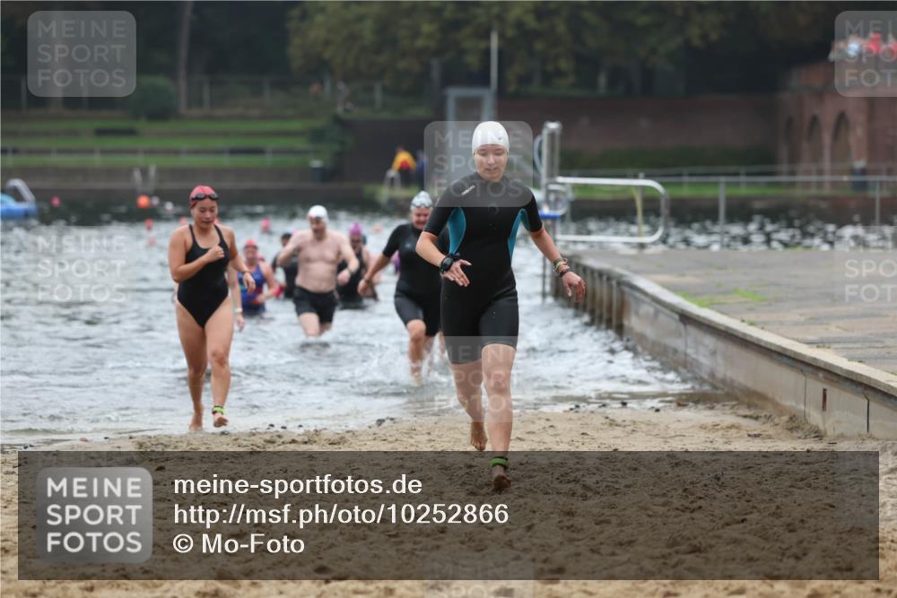 13.09.2026 - Stadtparktriathlon Mo-Foto http://msf.ph/oto/10252866 13.09.2026 09:49:40 Schwimmen 210, 216, 232, 237, 253, 257, 294, 309, 317, 320, 334, 335 meine-sportfotos.de