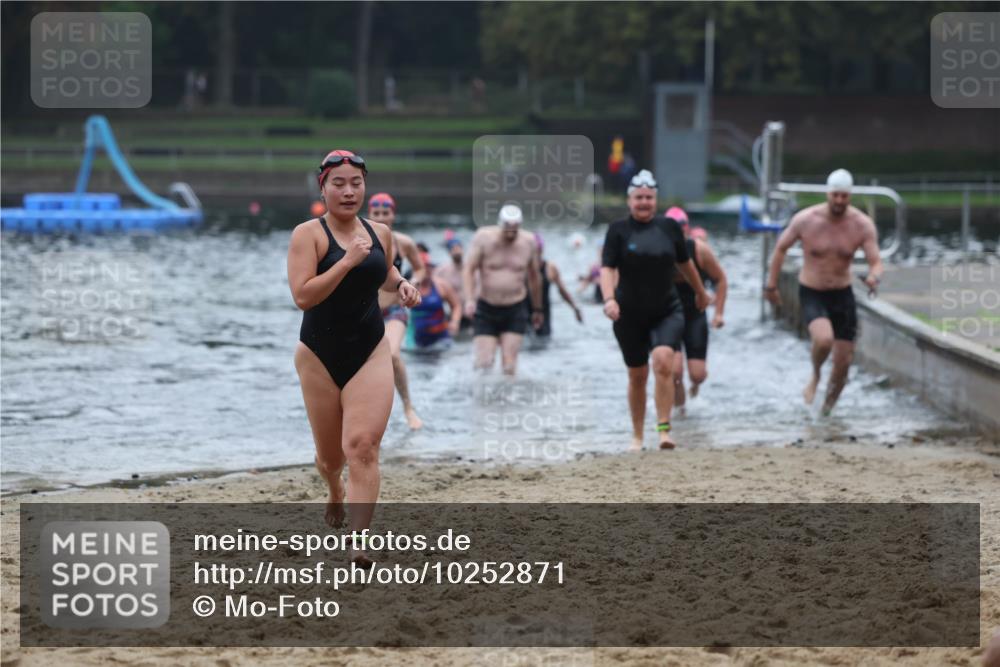 13.09.2026 - Stadtparktriathlon Mo-Foto http://msf.ph/oto/10252871 13.09.2026 09:49:42 Schwimmen 210, 216, 237, 250, 253, 257, 294, 309, 317, 320, 334, 335 meine-sportfotos.de