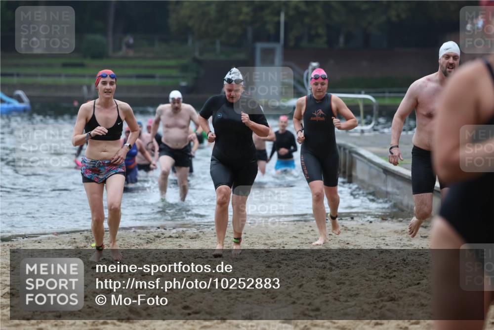 13.09.2026 - Stadtparktriathlon Mo-Foto http://msf.ph/oto/10252883 13.09.2026 09:49:45 Schwimmen 210, 216, 237, 245, 250, 253, 257, 294, 309, 320, 334, 335 meine-sportfotos.de