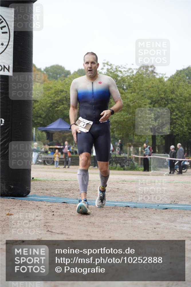 13.09.2026 - Stadtparktriathlon Patografie http://msf.ph/oto/10252888 13.09.2026 09:49:30 Ziel 80, 90 meine-sportfotos.de