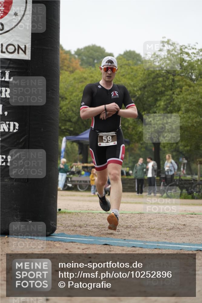13.09.2026 - Stadtparktriathlon Patografie http://msf.ph/oto/10252896 13.09.2026 09:50:03 Ziel 59, 116 meine-sportfotos.de