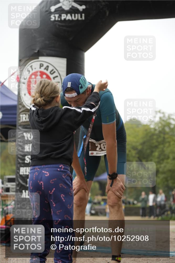 13.09.2026 - Stadtparktriathlon Patografie http://msf.ph/oto/10252908 13.09.2026 09:50:42 Ziel 26, 44 meine-sportfotos.de