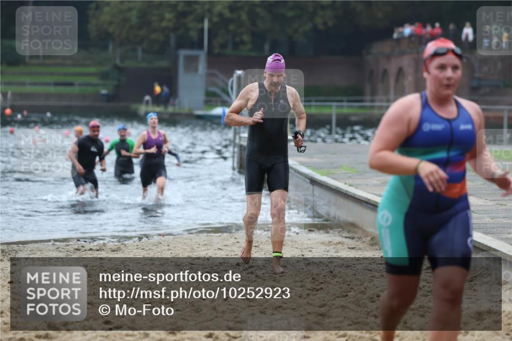 13.09.2026 - Stadtparktriathlon Mo-Foto http://msf.ph/oto/10252923 13.09.2026 09:49:54 Schwimmen 237, 245, 248, 250, 253, 292, 294, 297, 303, 309, 316 meine-sportfotos.de