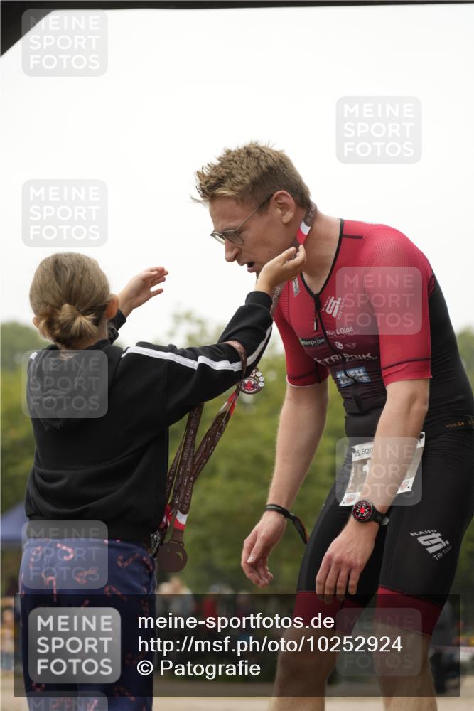 13.09.2026 - Stadtparktriathlon Patografie http://msf.ph/oto/10252924 13.09.2026 09:51:12 Ziel 131, 140 meine-sportfotos.de