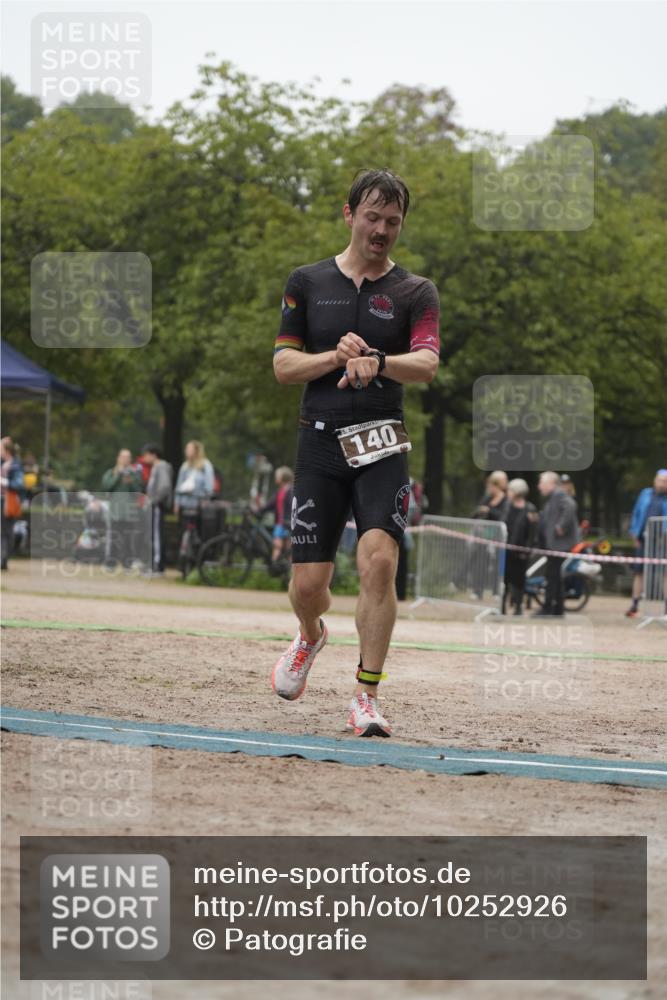 13.09.2026 - Stadtparktriathlon Patografie http://msf.ph/oto/10252926 13.09.2026 09:51:15 Ziel 131, 140 meine-sportfotos.de