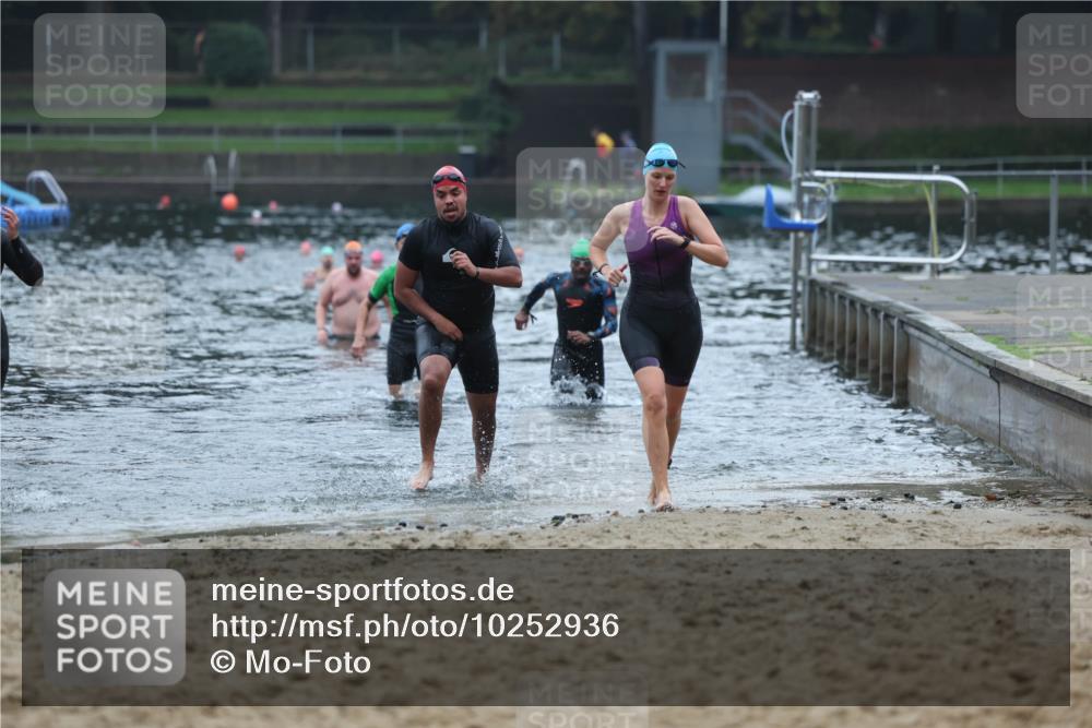 13.09.2026 - Stadtparktriathlon Mo-Foto http://msf.ph/oto/10252936 13.09.2026 09:49:57 Schwimmen 237, 245, 248, 250, 292, 294, 297, 303, 316 meine-sportfotos.de