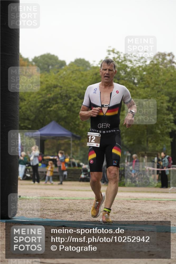 13.09.2026 - Stadtparktriathlon Patografie http://msf.ph/oto/10252942 13.09.2026 09:52:09 Ziel 12 meine-sportfotos.de