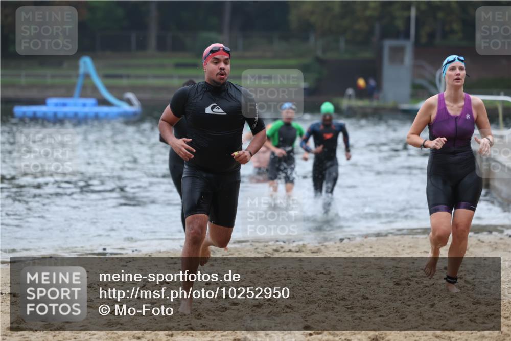 13.09.2026 - Stadtparktriathlon Mo-Foto http://msf.ph/oto/10252950 13.09.2026 09:50:00 Schwimmen 245, 248, 292, 297, 303, 316 meine-sportfotos.de