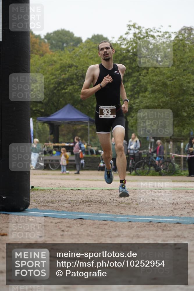 13.09.2026 - Stadtparktriathlon Patografie http://msf.ph/oto/10252954 13.09.2026 09:52:35 Ziel 93 meine-sportfotos.de