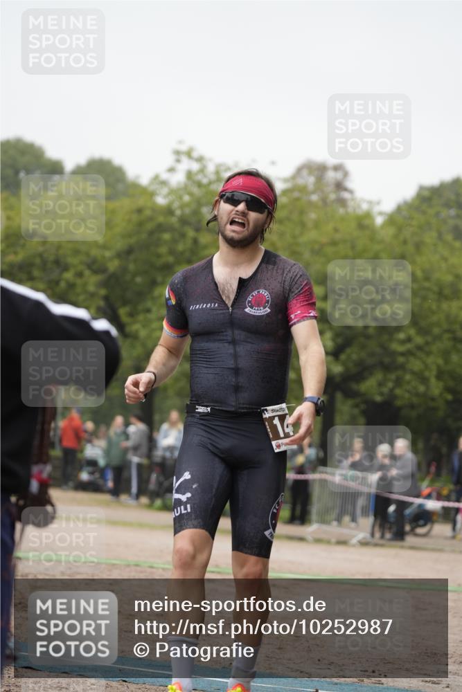 13.09.2026 - Stadtparktriathlon Patografie http://msf.ph/oto/10252987 13.09.2026 09:53:39 Ziel 86, 144 meine-sportfotos.de