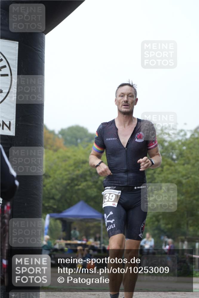 13.09.2026 - Stadtparktriathlon Patografie http://msf.ph/oto/10253009 13.09.2026 09:54:57 Ziel 139, 145 meine-sportfotos.de