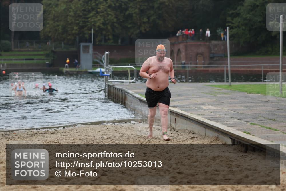 13.09.2026 - Stadtparktriathlon Mo-Foto http://msf.ph/oto/10253013 13.09.2026 09:50:13 Schwimmen 265 meine-sportfotos.de