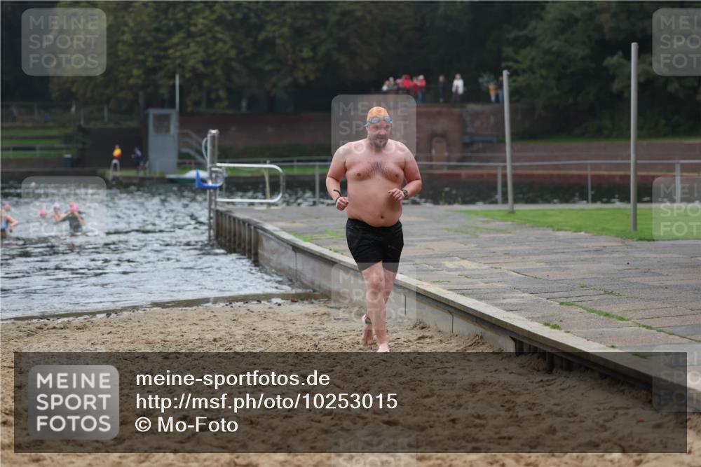 13.09.2026 - Stadtparktriathlon Mo-Foto http://msf.ph/oto/10253015 13.09.2026 09:50:14 Schwimmen 265 meine-sportfotos.de