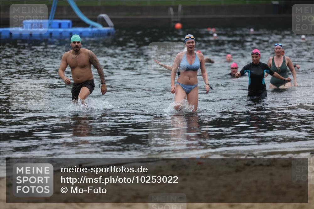 13.09.2026 - Stadtparktriathlon Mo-Foto http://msf.ph/oto/10253022 13.09.2026 09:50:24 Schwimmen 254, 319, 345 meine-sportfotos.de