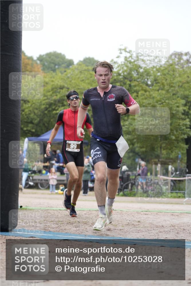 13.09.2026 - Stadtparktriathlon Patografie http://msf.ph/oto/10253028 13.09.2026 09:57:11 Ziel 99, 143 meine-sportfotos.de