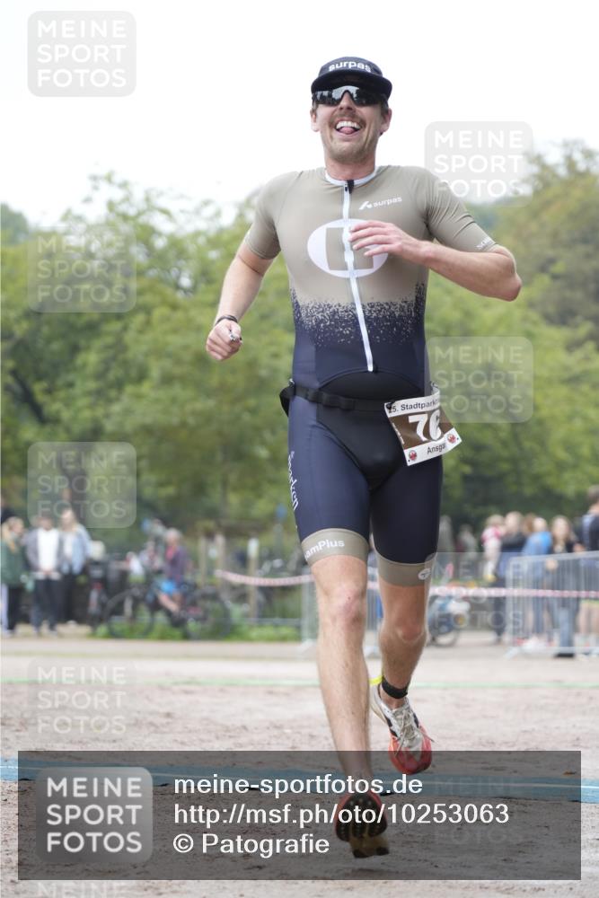 13.09.2026 - Stadtparktriathlon Patografie http://msf.ph/oto/10253063 13.09.2026 09:58:37 Ziel 76 meine-sportfotos.de
