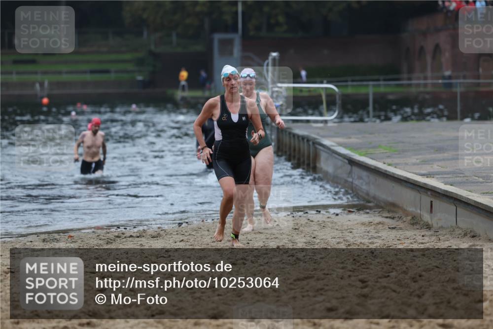 13.09.2026 - Stadtparktriathlon Mo-Foto http://msf.ph/oto/10253064 13.09.2026 09:50:37 Schwimmen 231, 252, 330, 342, 343, 345 meine-sportfotos.de