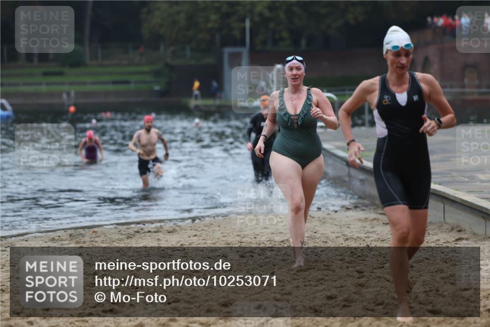 13.09.2026 - Stadtparktriathlon Mo-Foto http://msf.ph/oto/10253071 13.09.2026 09:50:40 Schwimmen 231, 252, 330, 342, 343, 345 meine-sportfotos.de