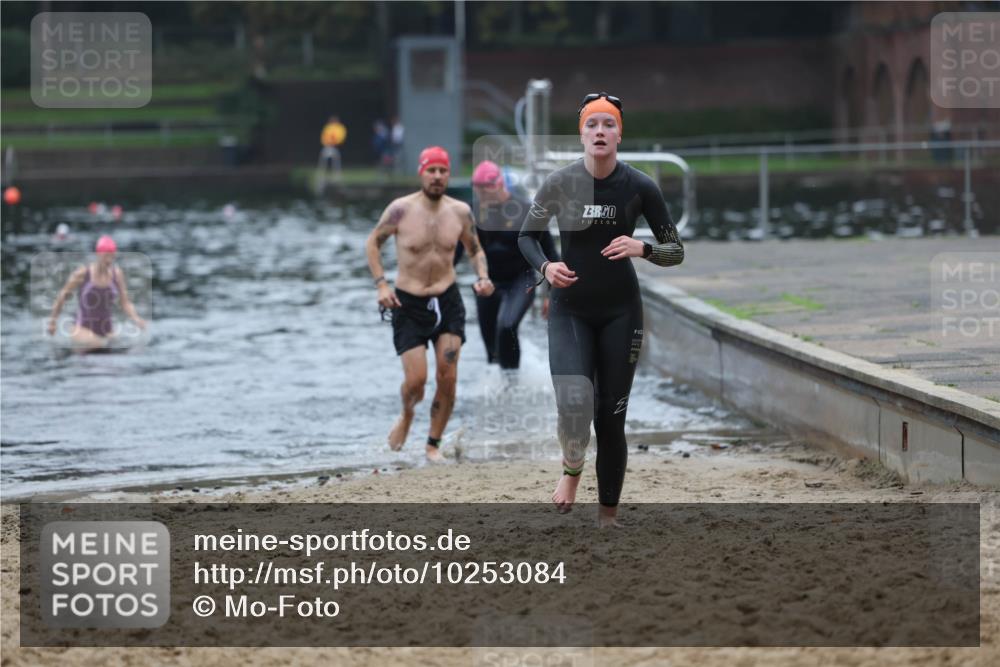 13.09.2026 - Stadtparktriathlon Mo-Foto http://msf.ph/oto/10253084 13.09.2026 09:50:43 Schwimmen 231, 252, 307, 330, 342, 343 meine-sportfotos.de