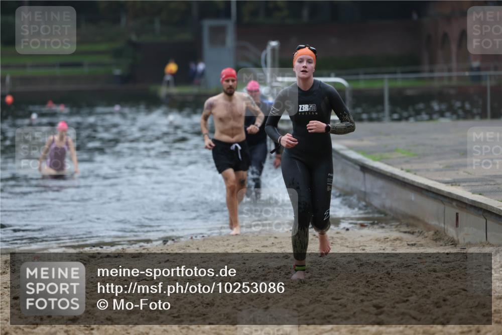 13.09.2026 - Stadtparktriathlon Mo-Foto http://msf.ph/oto/10253086 13.09.2026 09:50:43 Schwimmen 231, 252, 307, 330, 342, 343 meine-sportfotos.de
