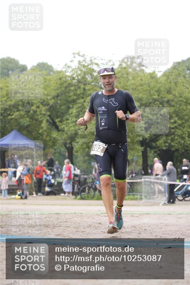 13.09.2026 - Stadtparktriathlon Patografie http://msf.ph/oto/10253087 13.09.2026 09:59:28 Ziel 102, 152 meine-sportfotos.de