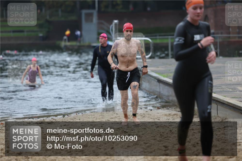 13.09.2026 - Stadtparktriathlon Mo-Foto http://msf.ph/oto/10253090 13.09.2026 09:50:45 Schwimmen 252, 307, 330, 342, 343 meine-sportfotos.de