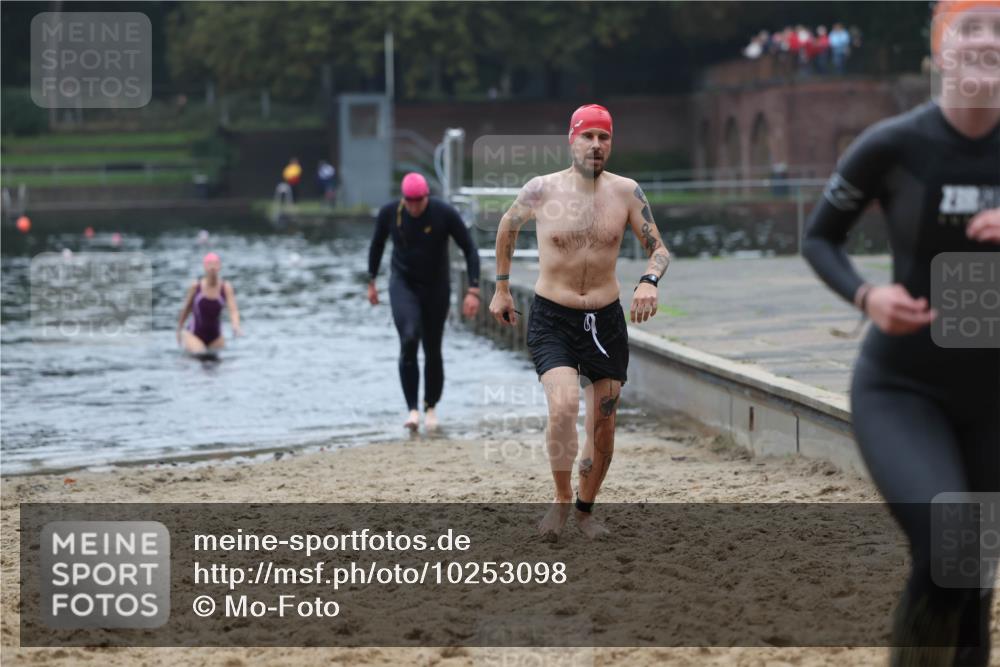 13.09.2026 - Stadtparktriathlon Mo-Foto http://msf.ph/oto/10253098 13.09.2026 09:50:46 Schwimmen 252, 307, 330, 342, 343 meine-sportfotos.de
