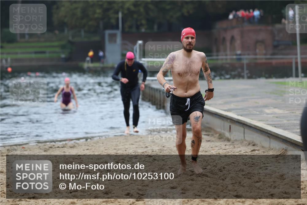 13.09.2026 - Stadtparktriathlon Mo-Foto http://msf.ph/oto/10253100 13.09.2026 09:50:46 Schwimmen 252, 307, 330, 342, 343 meine-sportfotos.de