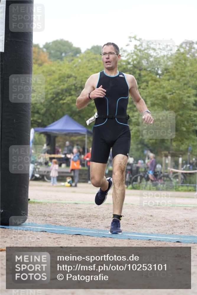 13.09.2026 - Stadtparktriathlon Patografie http://msf.ph/oto/10253101 13.09.2026 09:59:41 Ziel 106, 115, 138 meine-sportfotos.de