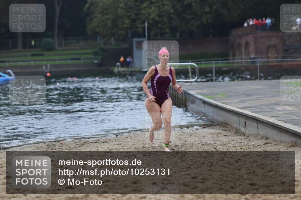 13.09.2026 - Stadtparktriathlon Mo-Foto http://msf.ph/oto/10253131 13.09.2026 09:50:55 Schwimmen 307 meine-sportfotos.de