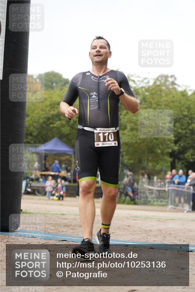13.09.2026 - Stadtparktriathlon Patografie http://msf.ph/oto/10253136 13.09.2026 10:00:50 Ziel 110, 114, 133 meine-sportfotos.de