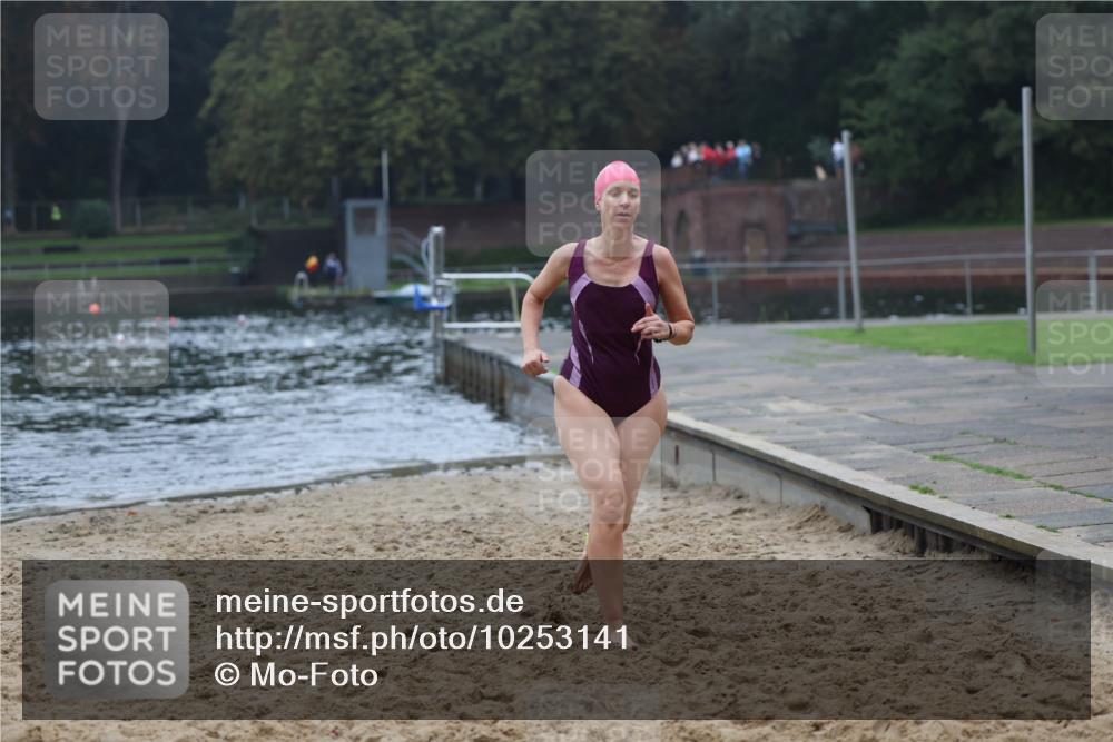 13.09.2026 - Stadtparktriathlon Mo-Foto http://msf.ph/oto/10253141 13.09.2026 09:50:56 Schwimmen 307 meine-sportfotos.de
