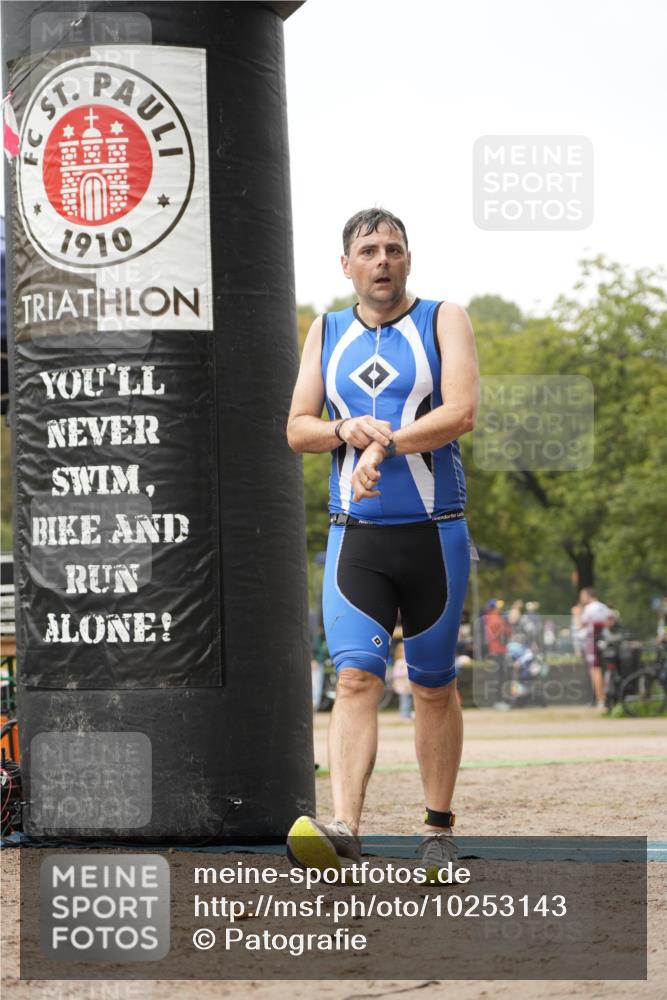 13.09.2026 - Stadtparktriathlon Patografie http://msf.ph/oto/10253143 13.09.2026 10:00:59 Ziel 114 meine-sportfotos.de