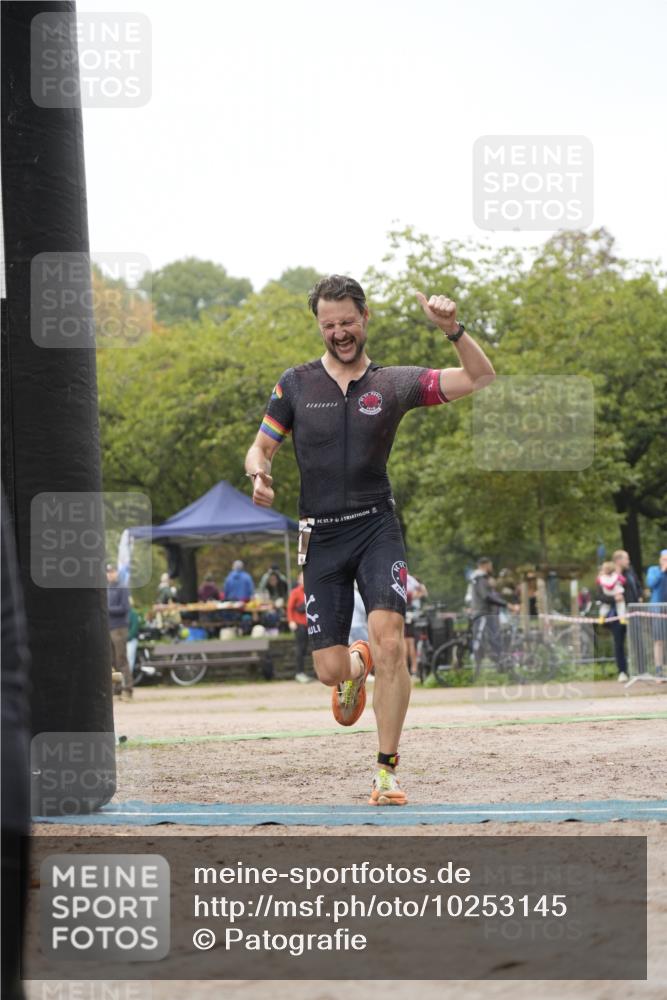 13.09.2026 - Stadtparktriathlon Patografie http://msf.ph/oto/10253145 13.09.2026 10:01:24 Ziel 121 meine-sportfotos.de