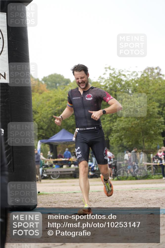 13.09.2026 - Stadtparktriathlon Patografie http://msf.ph/oto/10253147 13.09.2026 10:01:24 Ziel 121 meine-sportfotos.de
