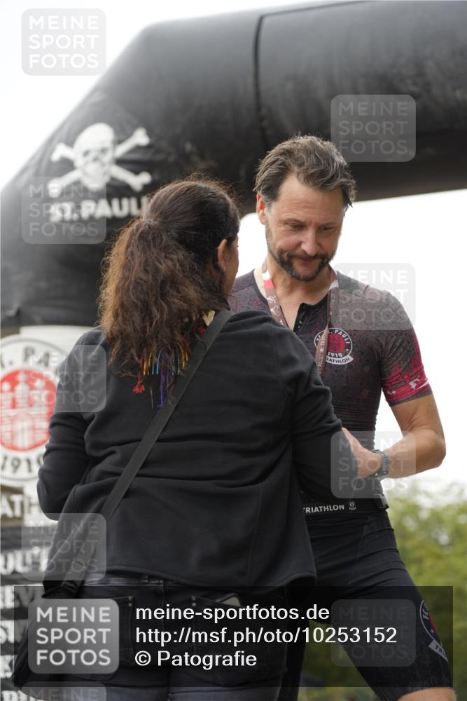 13.09.2026 - Stadtparktriathlon Patografie http://msf.ph/oto/10253152 13.09.2026 10:01:27 Ziel 121 meine-sportfotos.de